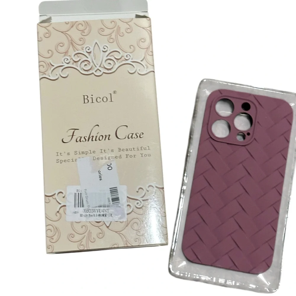iPhone 14 Pro Purple Woven Phone Case NWT